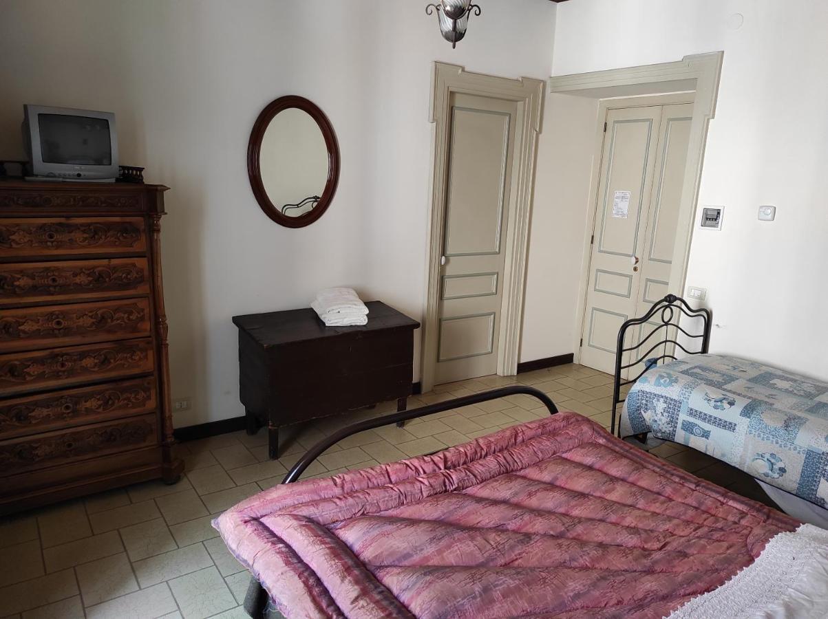 Bed and Breakfast Antica Dimora Palazzo Rovitti à Cerchiara di Calabria Extérieur photo