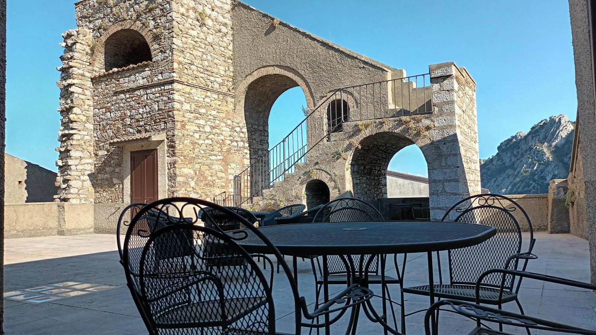 Bed and Breakfast Antica Dimora Palazzo Rovitti à Cerchiara di Calabria Extérieur photo